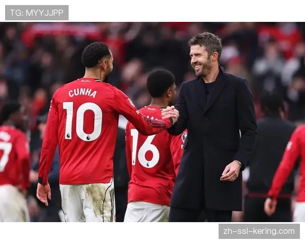 天气预警:曼彻斯特暴雨,曼市德比或成泥沼战,高速转换恐难实现 天气预警:曼彻斯特暴雨,曼市德比或成泥沼战,高速转换恐难实现